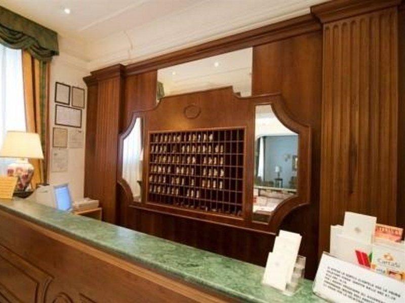 Raeli Hotel Lux Rom Exterior foto