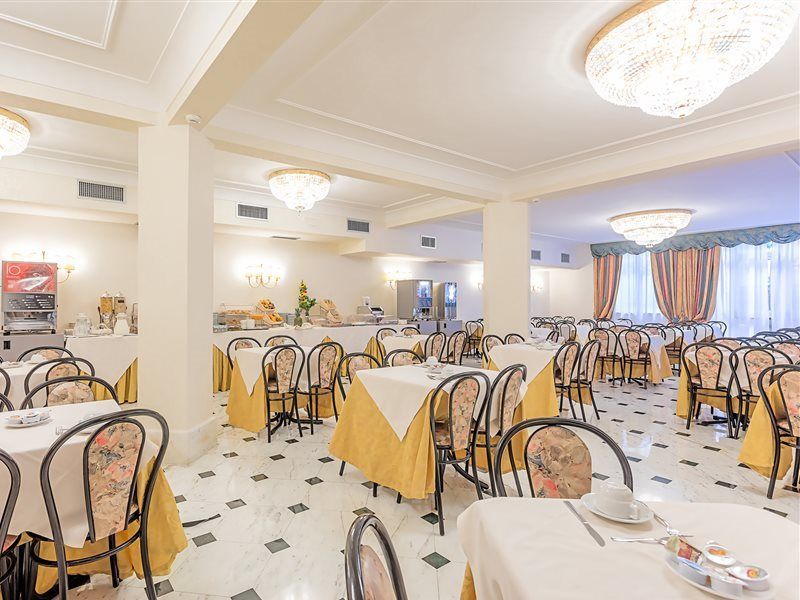 Raeli Hotel Lux Rom Exterior foto