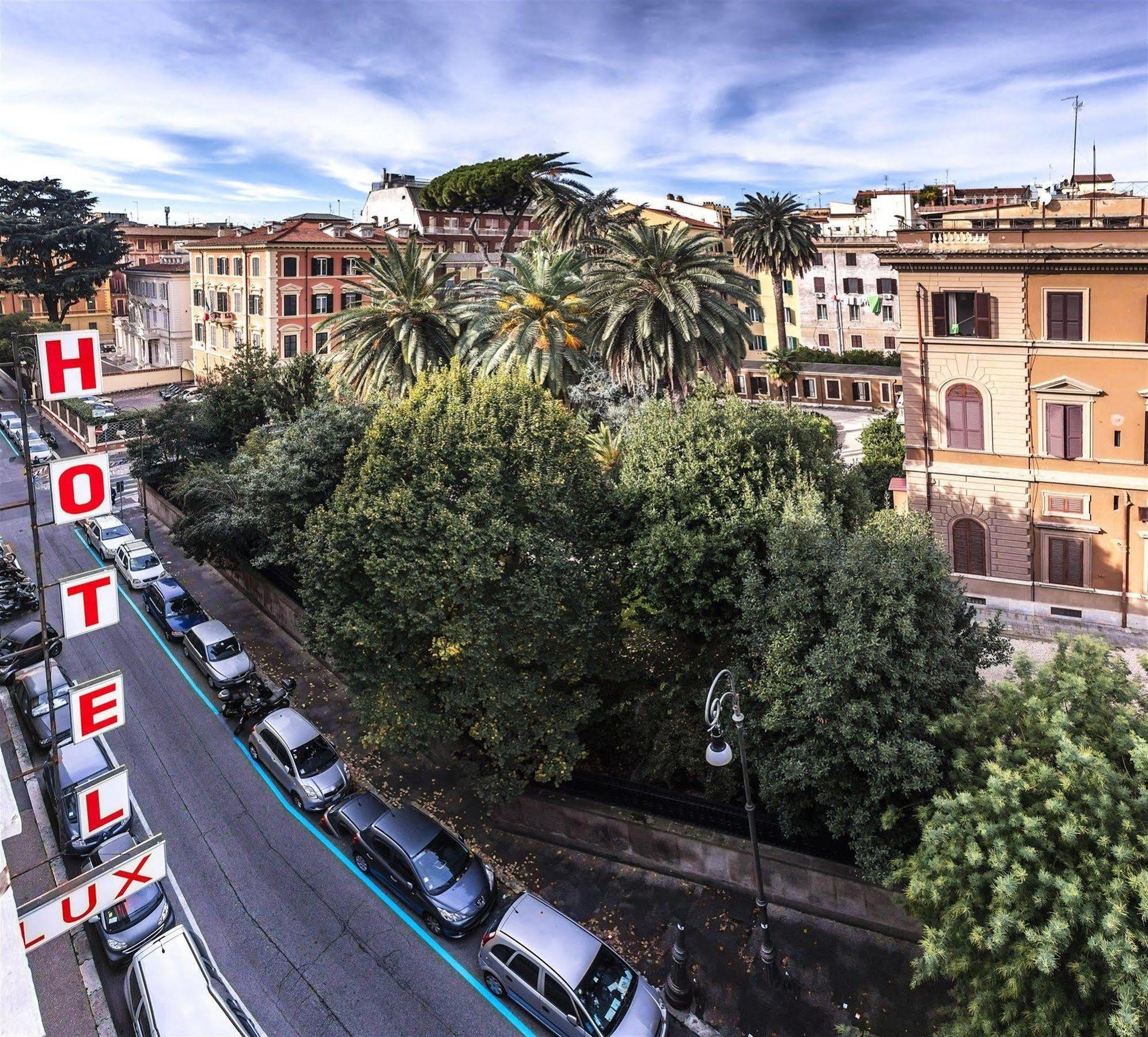 Raeli Hotel Lux Rom Exterior foto