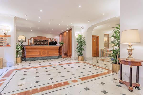 Raeli Hotel Lux Rom Exterior foto